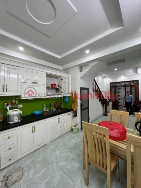 STREET, OWNER BUILD, PERSONALITY, OFFICE 35M2 x 4T PRICE 4TỶ3