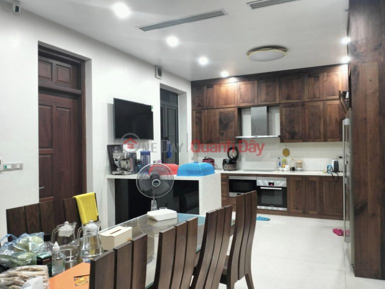 Biệt Thự Sân Vườn Siêu Đẹp -  khu TC5 Tân Triều, DT 198 m2 4 Tầng MT 9m giá 32 tỷ