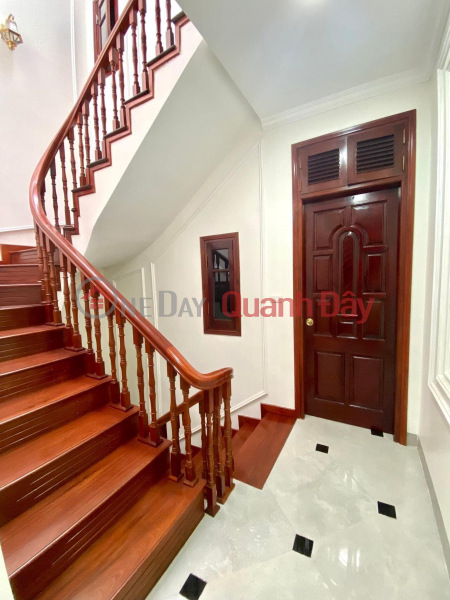 Triều Khúc 28m 5T Lô góc hai mặt ngõ rộng, thông kinh doanh,
