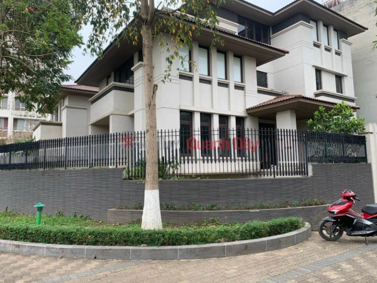 Urgent sale of 2 single-family villas in An Hung Ha Dong villa area with a view of the lake with a basement