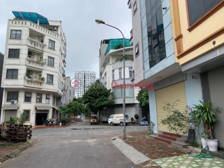 3-storey 4-bedroom house, subdivision, Kien Hung sidewalk, 50m2, avoid car, good business, 6 billion 35