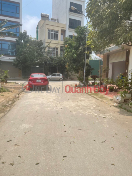 Bán gấp Lô Đất DV Dương Nội 50 m mt 5 m view vườn hoa phân lô vỉa hè ô tô tránh 7 tỷ 25