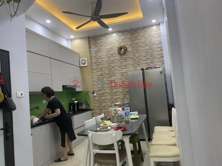 BÁN GẤP NHÀ QUANG TRUNG, SÁT PHỐ, Ở LUÔN 34M x 5T, CHỈ 4 TỶ 0916.052.466/ 0865.405.286