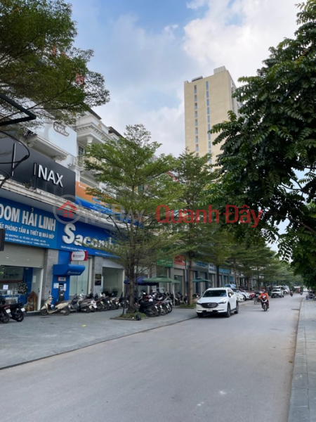 Semi-detached house for sale, frontage on To Huu Ha Dong street, 6 floors, 60 m sidewalk, 15 m busy area, elevator