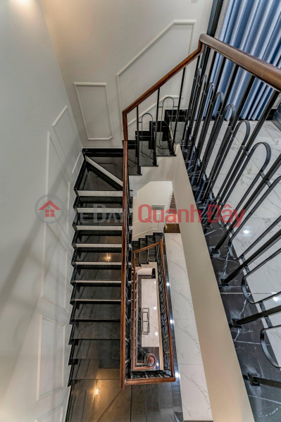 NHÀ HIẾM, MẶT PHỐ TRẦN PHÚ, VĂN QUÁN, HÀ ĐÔNG, 39m2, 5 tầng, 12,75 tỷ, xe cộ tấp nập, Sầm Uất, kinh doanh đỉnh