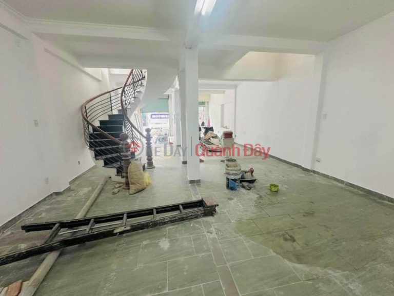 Cho Thuê Nhà 2 Tầng Mặt Tiền Đường Nguyễn Thị Minh Khai, Hải Châu NGANG 6,3M