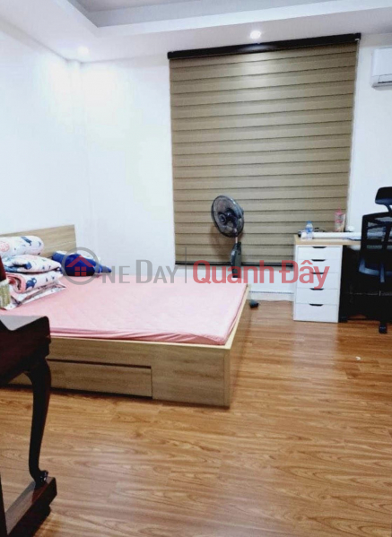 Cho thuê nhà ngõ oto đường Trần Văn Chuông, Hà Đông, DT 40m2, 5 tầng giá 13tr/tháng.
