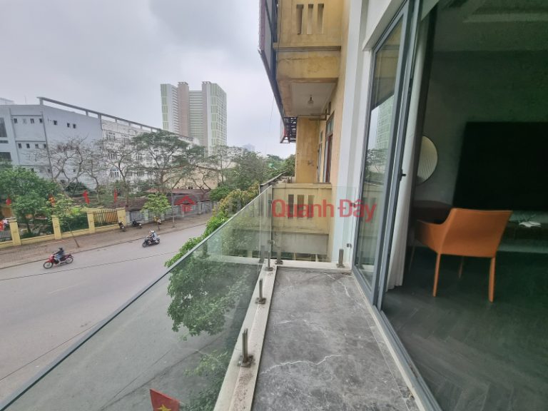 Bán nhà liền kề mặt phố Nguyễn Văn Lộc vừa ở vừa kinh doanh đỉnh, 68m2, nội thất xịn