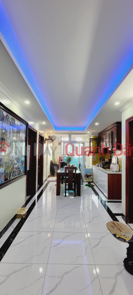 Bán CC Bình vượng 97m2-3 ngủ-full đồ-Hơn 3 tỷ.
