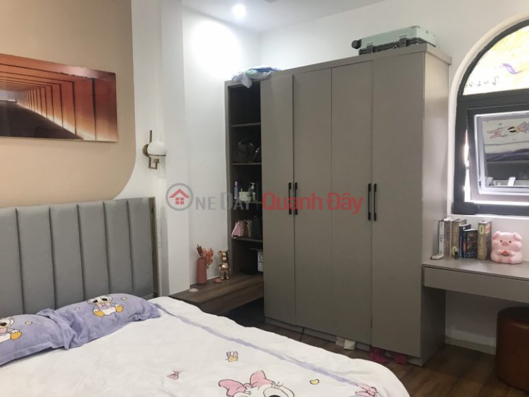 Gấp bán nhà đẹp 3 tầng 3 mê trung tâm Hải Châu Đà Nẵng Chỉ 2.95 tỷ