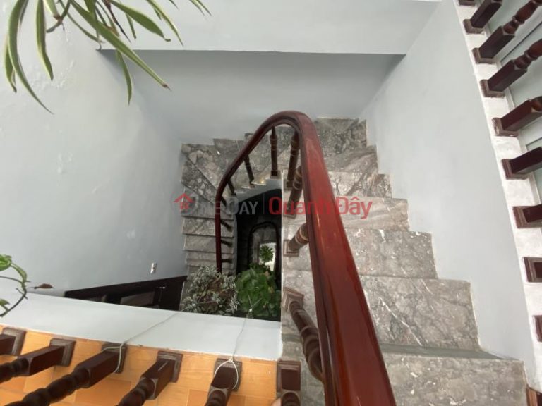 BÁN GẤP NHÀ QUANG TRUNG, SÁT PHỐ, Ở LUÔN 34M x 5T, CHỈ 4 TỶ 0916.052.466/ 0865.405.286