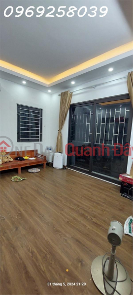 BÁN NHÀ MẶT PHỐ LÔ GÓC CẠNH PHỐ  LÊ HỒNG PHONG- NHÀ MỚI 5 TẦNG-41M - Ô TÔ ĐỖ CỬA-  QUẬN HÀ ĐÔNG
