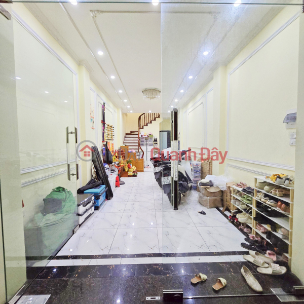 Quick Sale House on Tran Dang Ninh Street, Area 35 m x 5 floors, Price slightly 9 billion