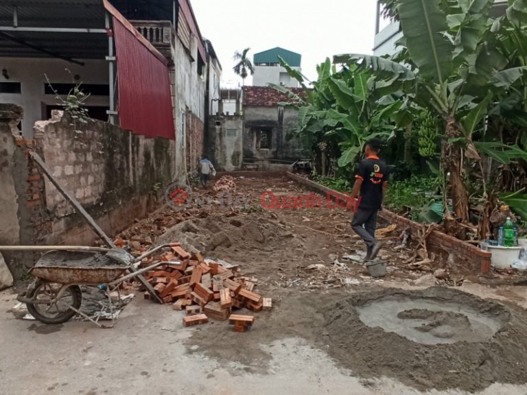 CC gửi bán Lô đất 100.2m2, mt 5m, chỉ 4.x tỷ, Siêu Nét Quận Hà Đông, ô tô tránh, kinh doanh, giá rẻ nhất mặt