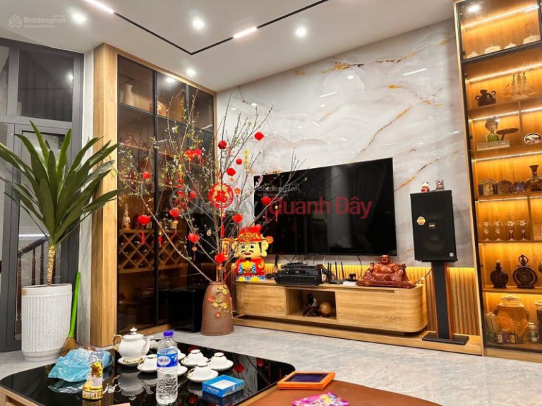 CHÍNH CHỦ BÁN NHÀ TẠI PHƯỜNG VẠN PHÚC, HÀ ĐÔNG, HÀ NỘI. LÔ GÓC, VIEW VƯỜN HOA.