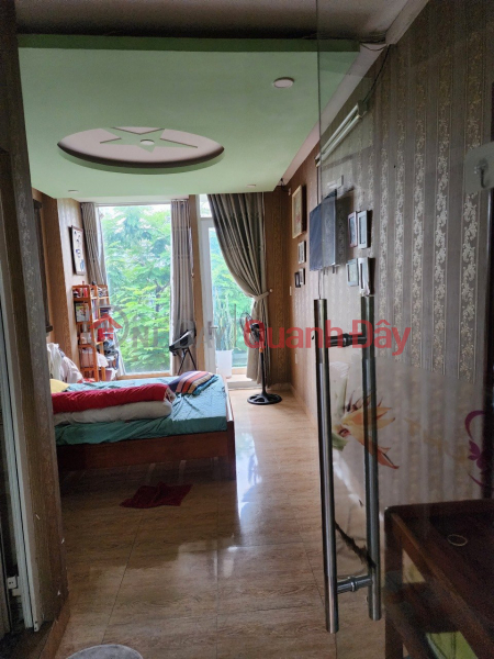 Cho thuê nhà 4 tầng mặt tiền NGUYỄN HOÀNG đoạn Bàu Hạc
