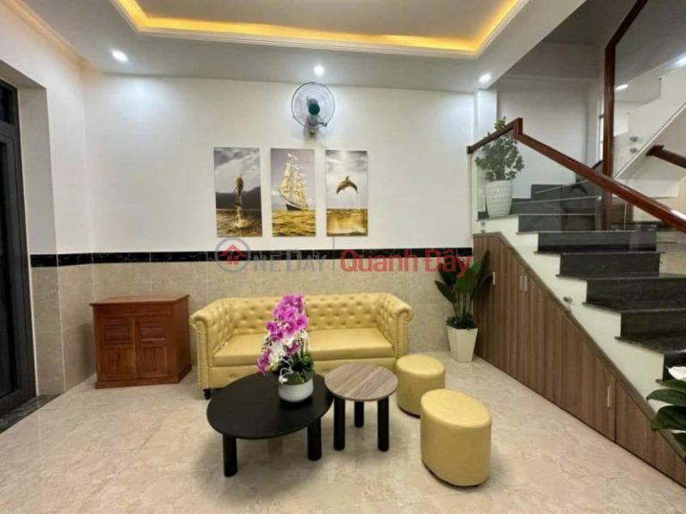 2-storey house for rent, 3m high on Nguyen Hoang street, FULL INTERIOR