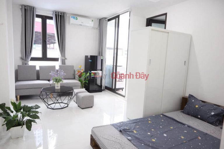 True News, extremely cheap, room 2.5 million\/month - 4.5 million\/month suitable for 2-3 people at Van Phu Ha Dong full boat