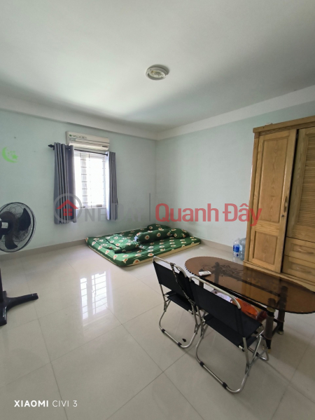 Cho thuê Nhà 3 Tầng 30/4 ,Hải Châu Phòng khách trống suốt , thích hợp văn phòng , nail