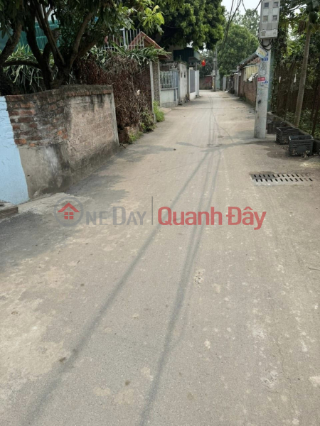 CC for sale 79.4m2, 3.x billion, Giang Chinh, Bien Giang, Ha Dong, alley, car