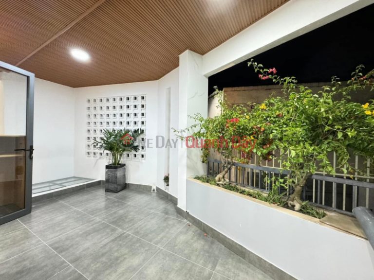 Gần mặt tiền Lý Tự Trọng, Hải Châu, Đà Nẵng, Khu vực trung tâm