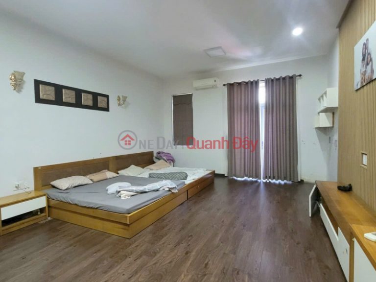 Modern 4-bedroom House for Rent in Da Phuoc Urban Area