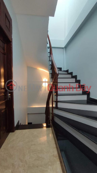 Bán nhà phố Văn La Văn Phú Hà Đông HN 55 m 4 tầng dân xây mt 4m giá 7 tỷ 5 ô tô đỗ cửa vào sân