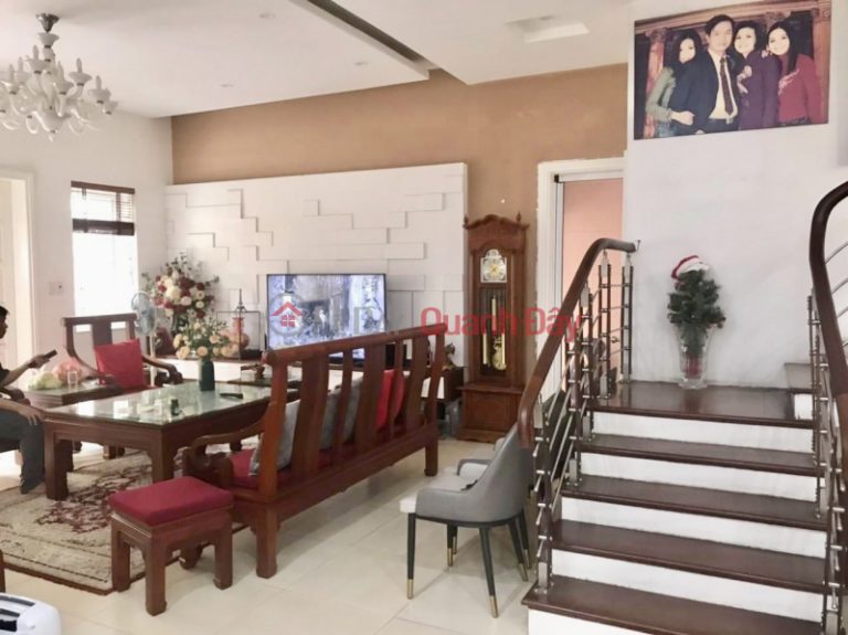 Cho thuê lô góc Biệt thự view hồ văn quán- kinh doanh -240m2-95 triệu/tháng