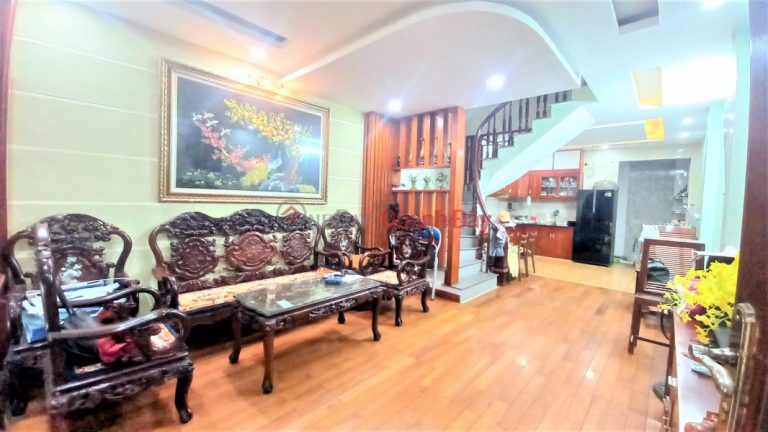 1 no 2! House for sale in An Hoa, Mo Lao, Ha Dong district 37m2 for only 5 billion