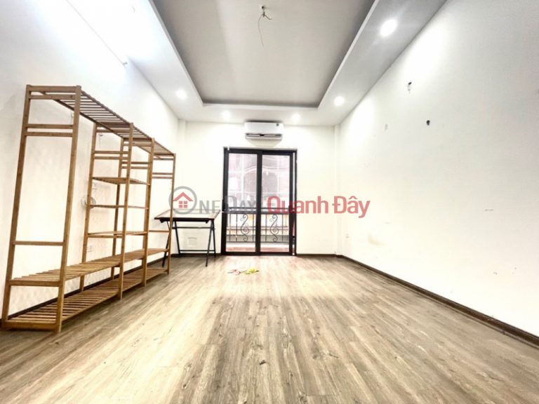 BÁN GẤP NHÀ VĂN QUÁN ĐƯỜNG 19-5: 5 TẦNG; 7 PHÒNG; GIÁ 4,65 TỶ