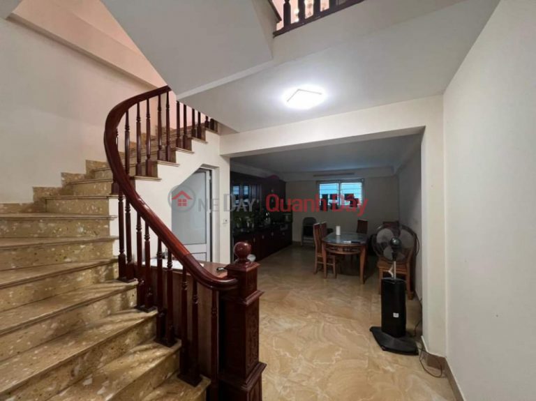 Bán nhà 5 tầng Liền kề Dương Nội 50 m mt 4m phân lô vỉa hè ô tô tránh kd văn phòng 8 tỷ 8