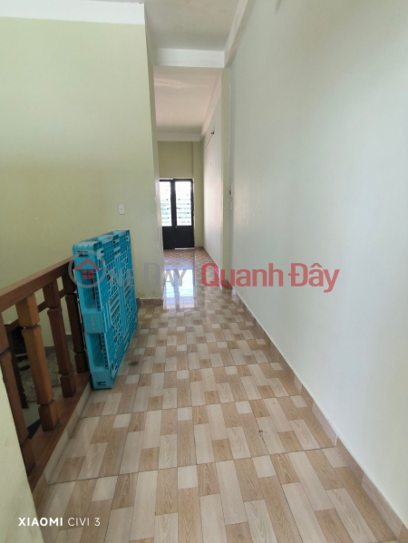 Cho thuê Nhà 3 Tầng 30/4 ,Hải Châu Phòng khách trống suốt , thích hợp văn phòng , nail