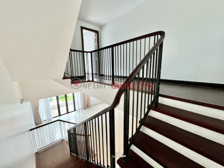 Cho thuê BT Mansion ParkCity hà đông 154m2 35 triệu
