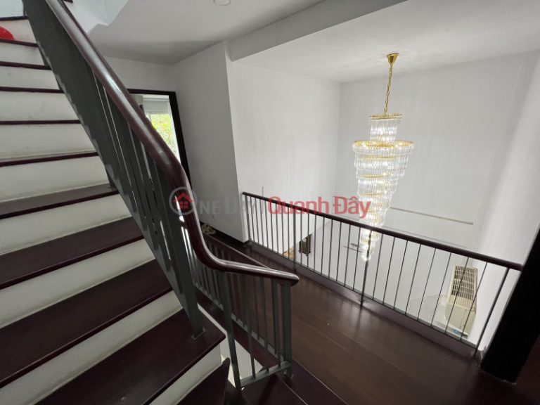 Cho thuê BT Park city hà đông 120m2, 3 tầng, 25 triệu/tháng