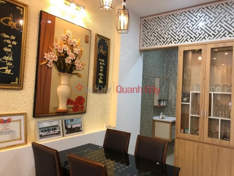 Cần bán gấp nhà 2 tầng mặt tiền đường 5.5m Hải Châu Đà Nẵng gần sông Hàn-55m2-5.15 tỷ