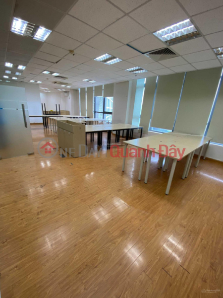 Văn phòng tại tòa Tây Hà - Nam Từ Liêm DT 180m2 cho thuê với giá cực hấp dẫn miễn phí làm thêm giờ