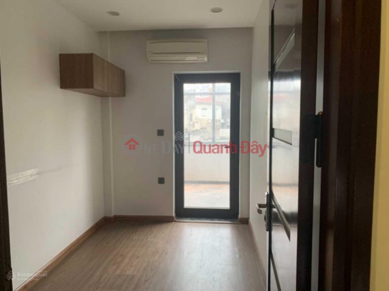 Cho thuê văn phòng 80m2 giá rẻ đường Tố hữu - Lê Văn Lương đã chia sẵn 3 phòng giá 11 triệu
