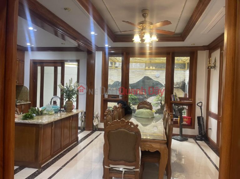 Bán nhà Văn Quán 95 m 5 tầng mt 5 m giá 15 tỷ phân lô ô tô tránh kinh doanh gần hồ